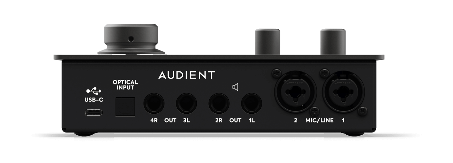 Parte trasera de la Audient iD14 con entradas y salidas balanceadas