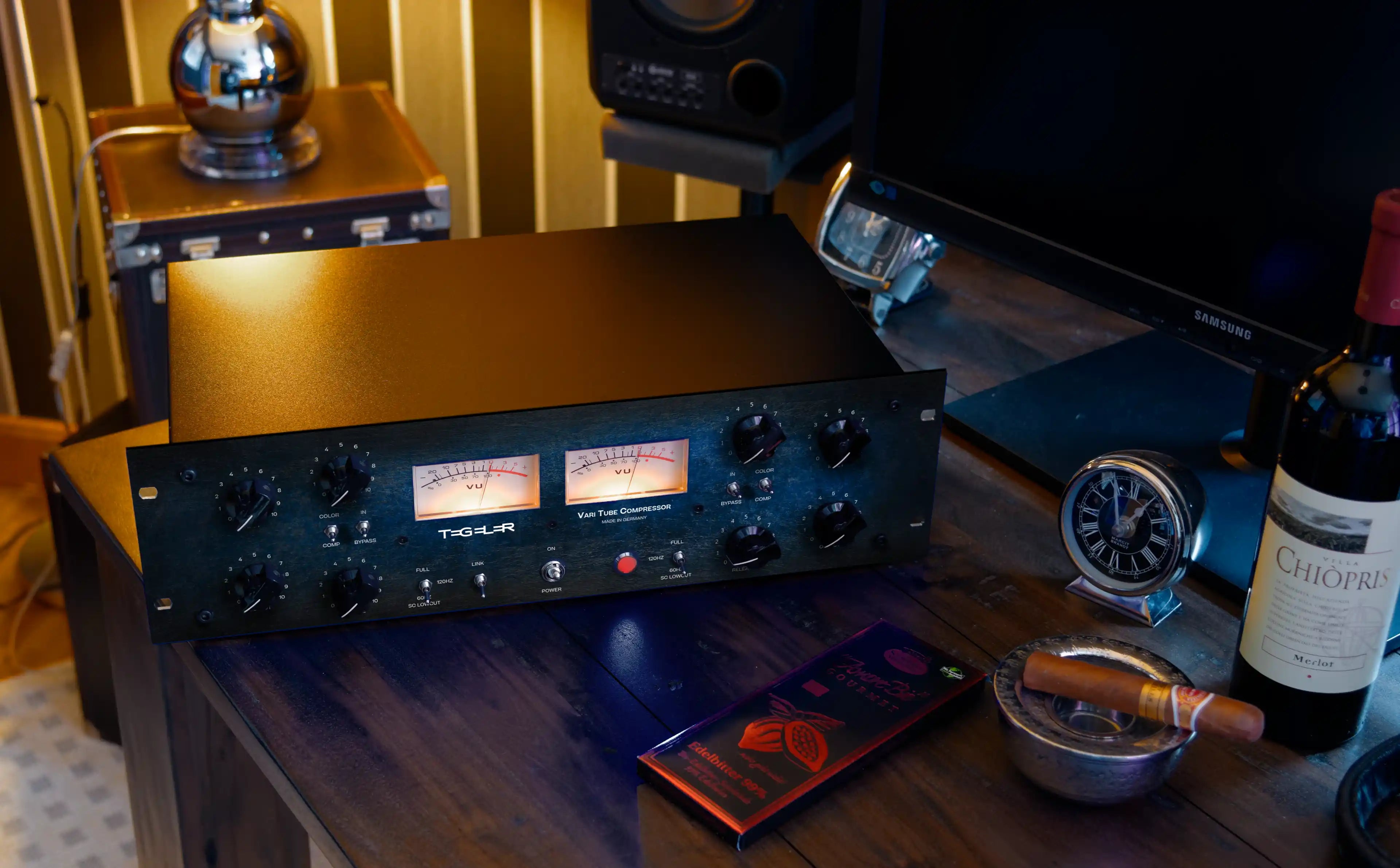 Tegeler Vari Tube Compressor