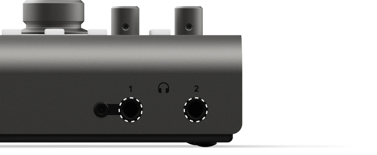 Audient iD44 conectores audífonos