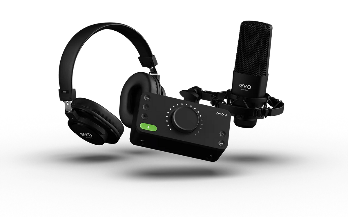 Audient EVO Start Recording Bundle: micrófono, interfaz EVO 4 y audífonos.