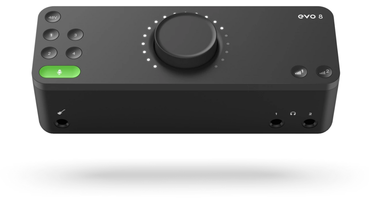 Interfaz de audio con cuatro entradas y Smartgain automático.